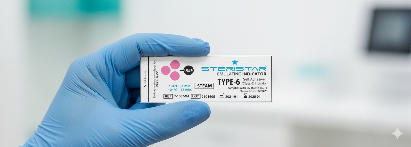 تصویری از نوار اندیکاتور شیمیایی نوع ۶ (شبیه‌ساز) پس از اتمام موفقیت‌آمیز چرخه استریلیزاسیون