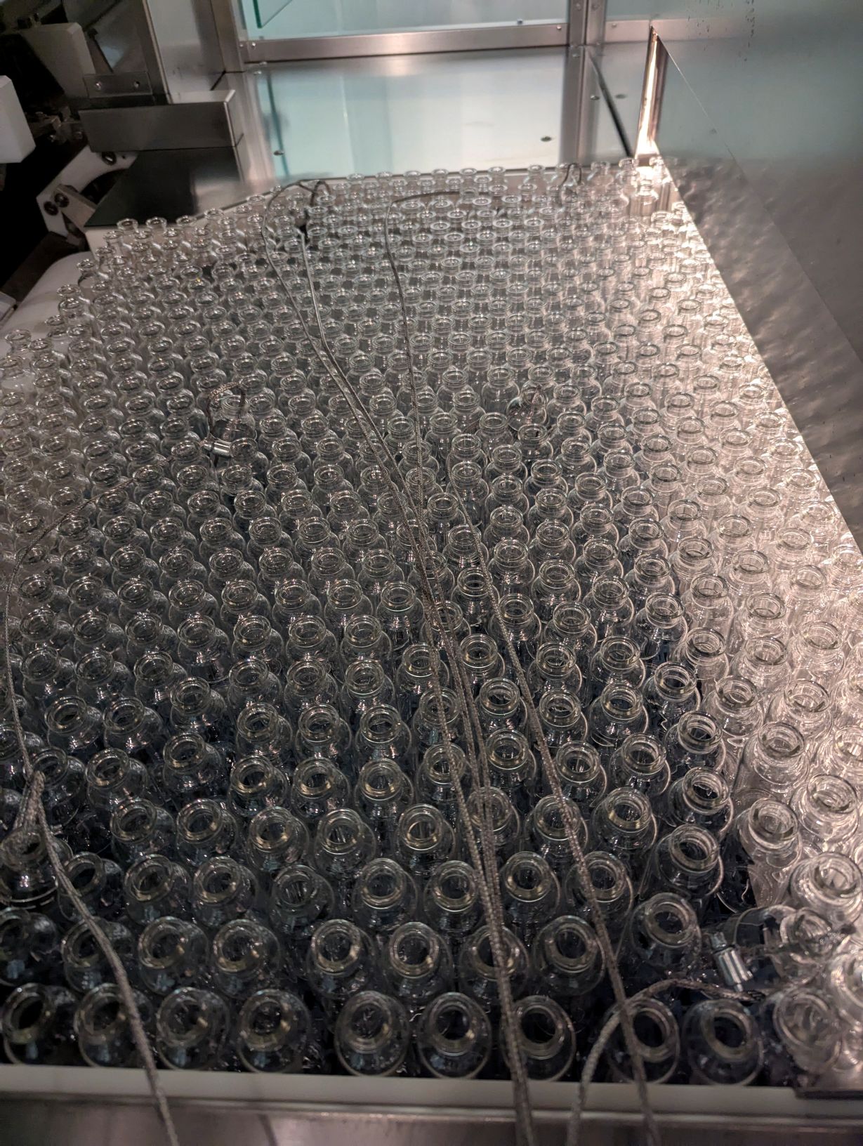 احراز صلاحیت تونل پایروژن زدایی